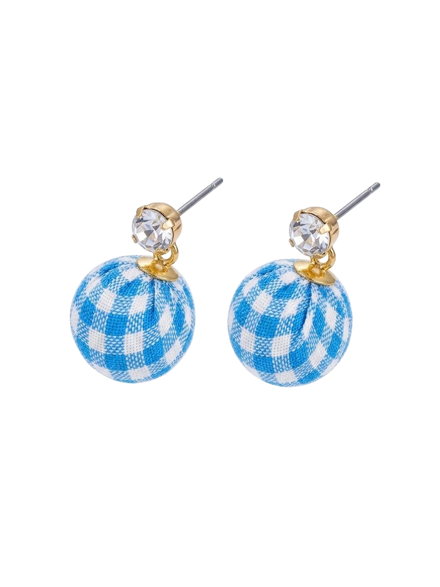 Wonder Eve Earrings - Close-up view